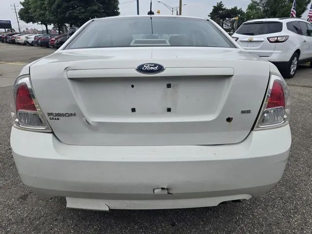 2008 Ford Fusion - Image 4
