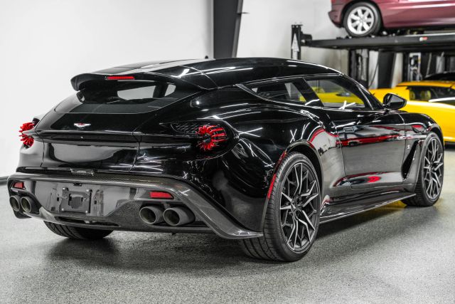 2019 Aston Martin Vanquish Zagato Shooting Brake - - Image 7