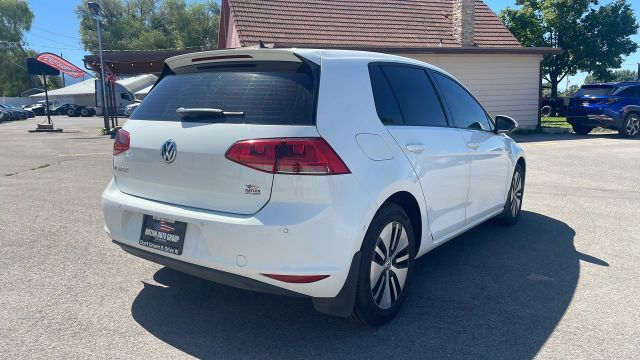 2016 Volkswagen E-golf - Image 6