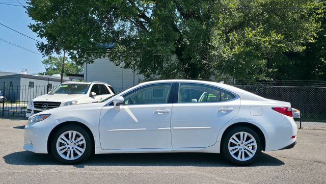 2013 Lexus Es - Image 5