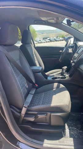 2022 Chevrolet Equinox - Image 18