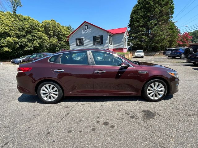2018 Kia Optima - Image 15
