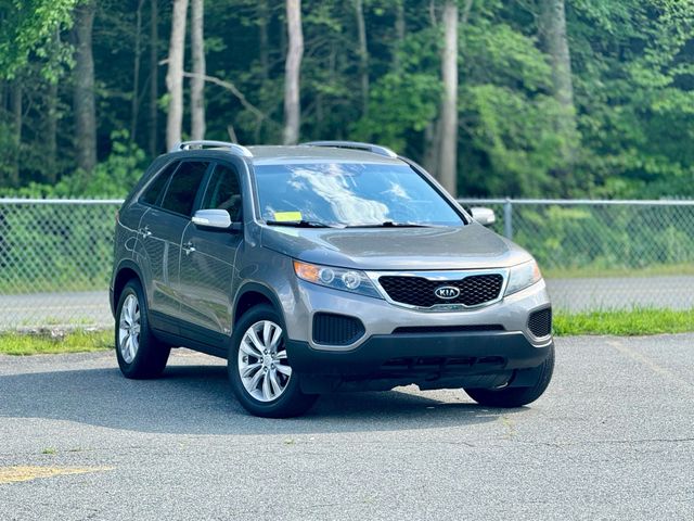 2011 Kia Sorento Lx Sport Utility 4d - Image 3