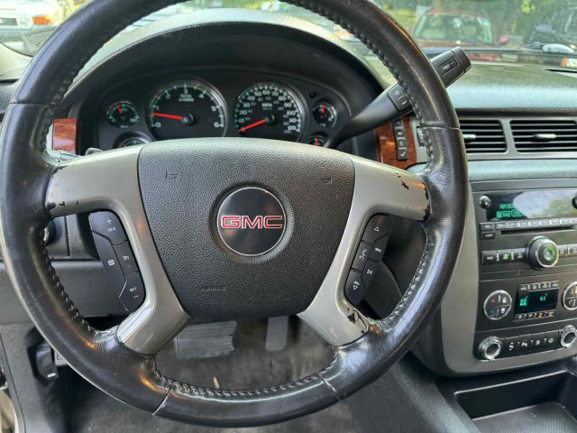 2009 Gmc Yukon - Image 10