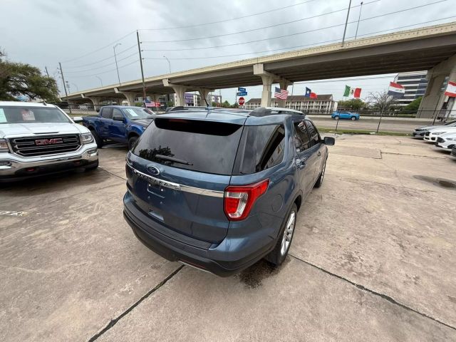 2019 Ford Explorer - Image 10