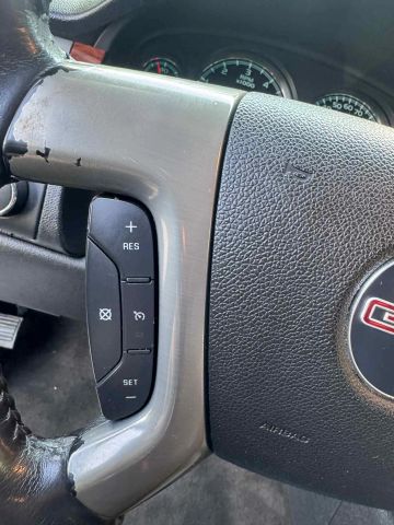 2009 Gmc Yukon - Image 13