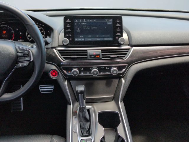 2022 Honda Accord - Image 11