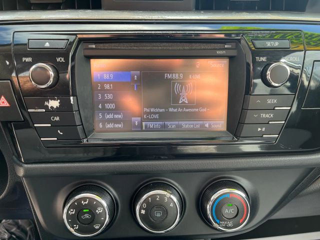 2016 Toyota Corolla - Image 18