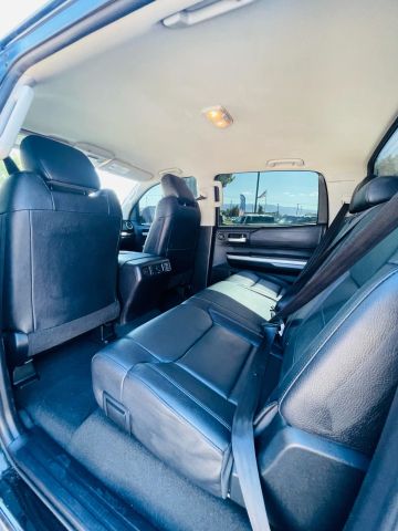 2016 Toyota Tundra Crewmax - Image 21