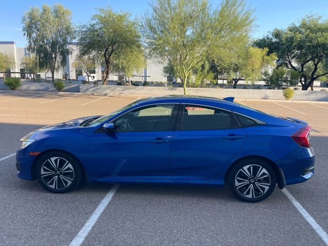 2017 Honda Civic - Image 11