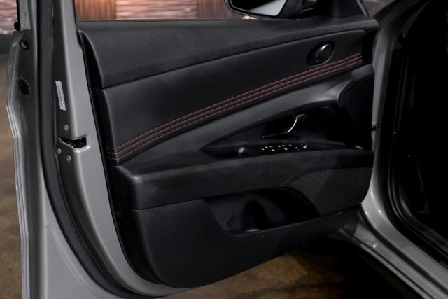 2022 Hyundai Elantra N Line Sedan 4d - Image 37