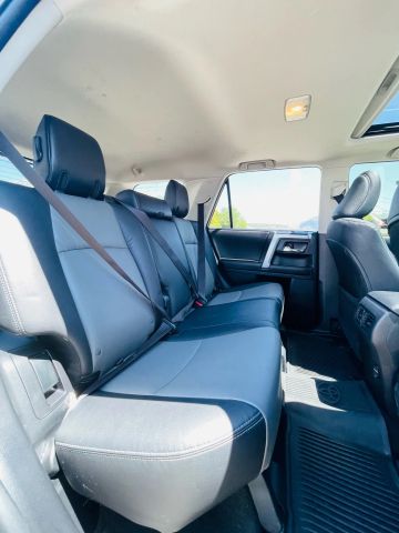 2017 Toyota 4runner - Image 23