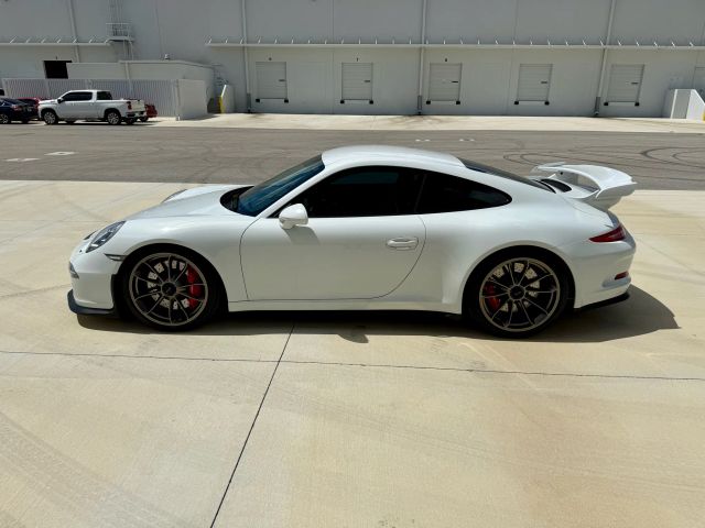 2015 Porsche 911 - Image 33