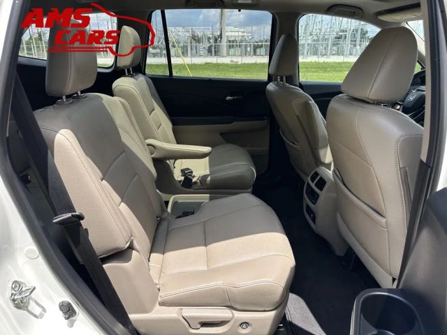 2019 Honda Pilot - Image 18