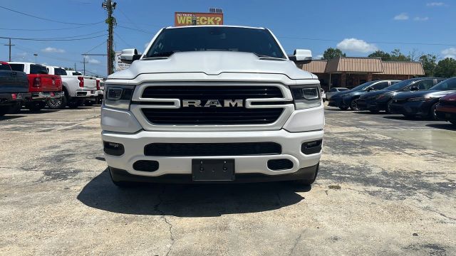 2019 Ram 1500 Crew Cab - Image 10