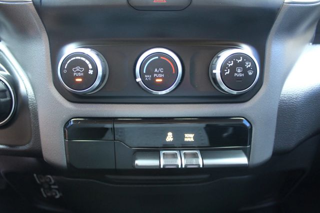 2019 Ram 1500 Crew Cab - Image 12