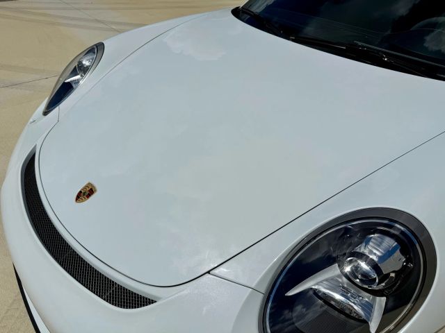 2015 Porsche 911 - Image 50