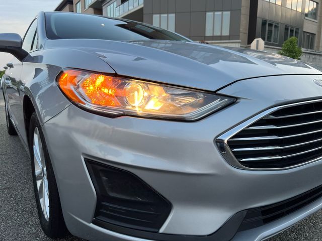 2020 Ford Fusion Se Sedan 4d - Image 24