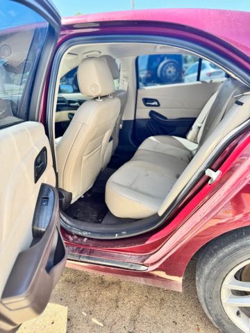 2015 Chevrolet Malibu Lt Sedan 4d - Image 17