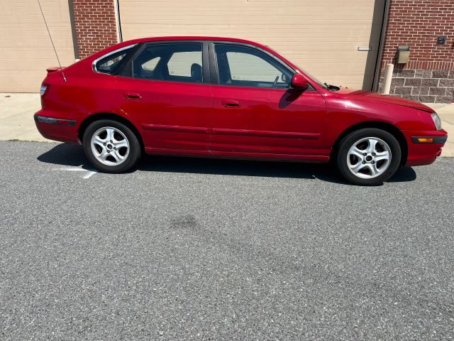 2004 Hyundai Elantra - Image 5