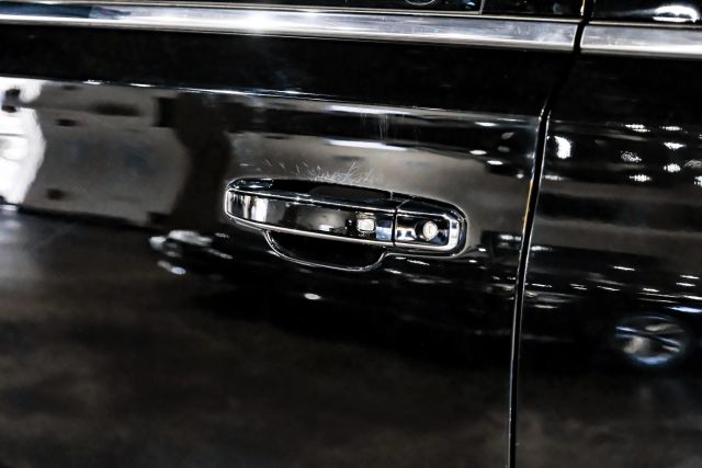 2019 Gmc Yukon Xl Denali Sport Utility 4d - Image 33