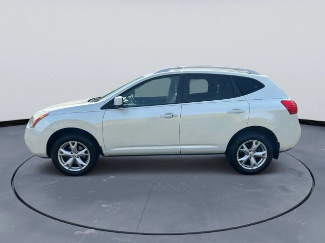 2009 Nissan Rogue - Image 2