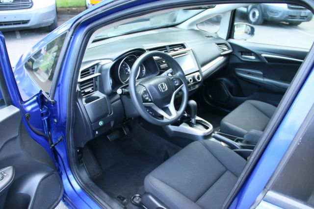 2017 Honda Fit - Image 10