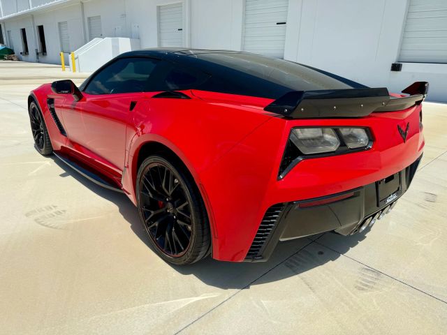 2019 Chevrolet Corvette - Image 26