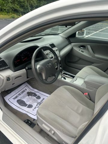 2010 Toyota Camry Le Sedan 4d - Image 8
