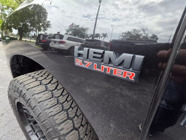 2016 Ram 1500 Quad Cab - Image 24