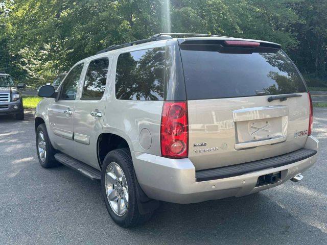2009 Gmc Yukon - Image 7