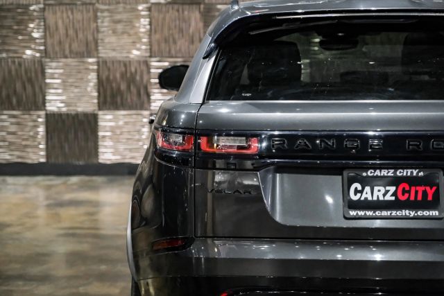 2018 Land Rover Range Rover Velar R-dynamic Hse Sport Utility 4d - Image 38