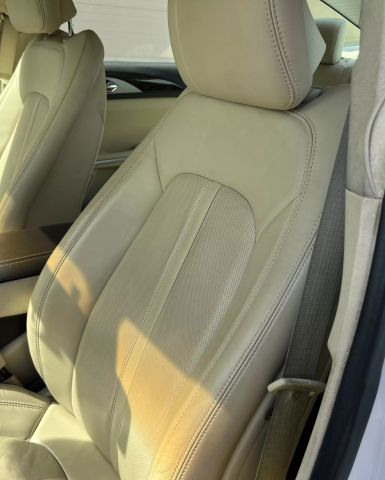 2013 Lincoln Mkz - Image 35