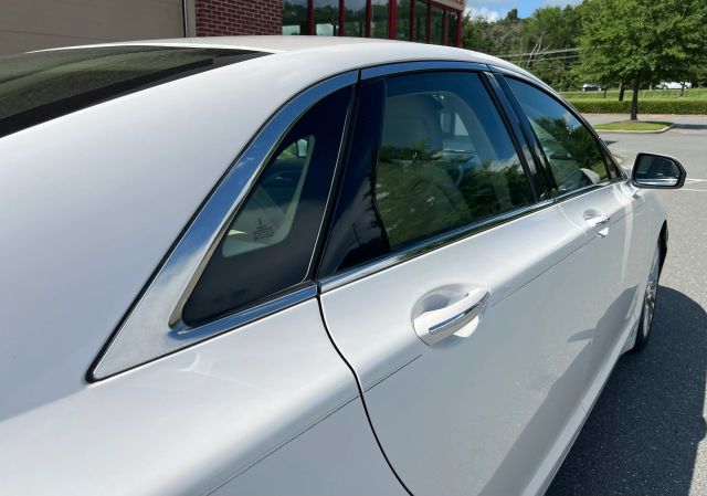 2013 Lincoln Mkz - Image 25