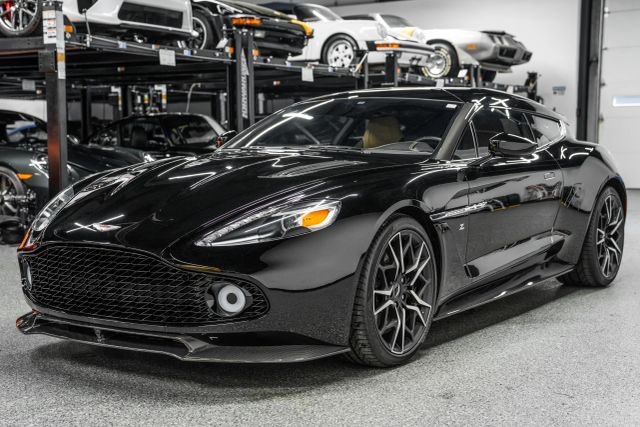 2019 Aston Martin Vanquish Zagato Shooting Brake - - Image 4