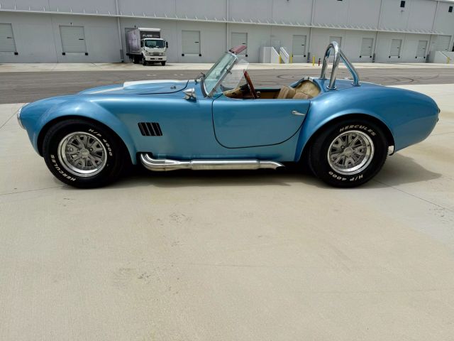1965 Shelby Cobra Roadster 427 - Image 37