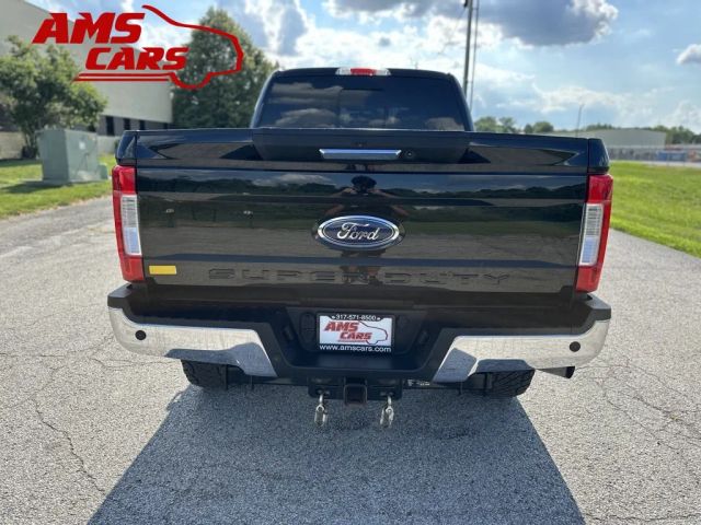 2019 Ford F250 Super Duty Crew Cab - Image 5
