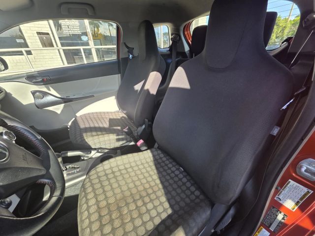 2012 Scion Iq - Image 9