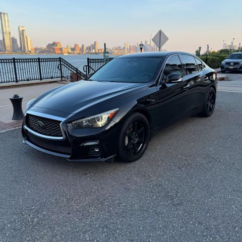 2016 Infiniti Q50 3.0t Premium Sedan 4d - Image 4