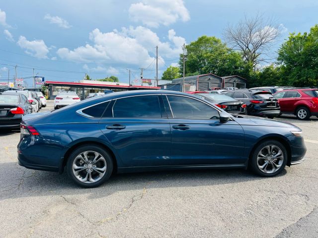 2023 Honda Accord - Image 4