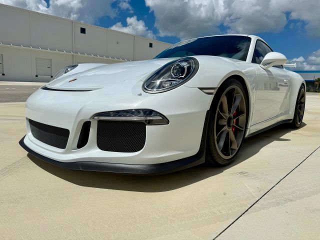 2015 Porsche 911 - Image 39