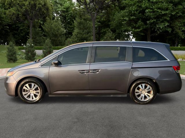 2015 Honda Odyssey - Image 2