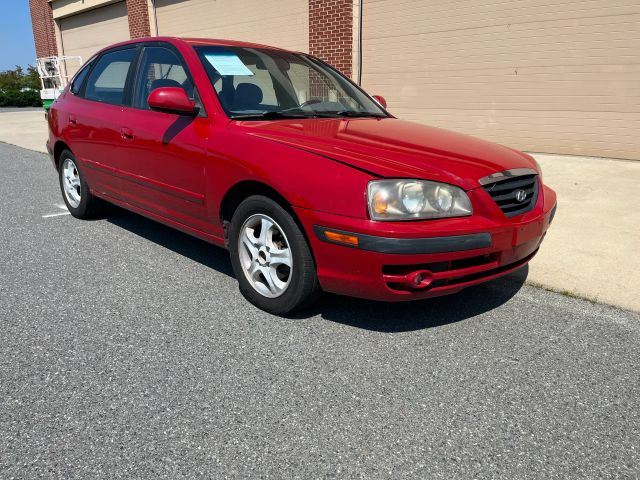 2004 Hyundai Elantra - Image 3