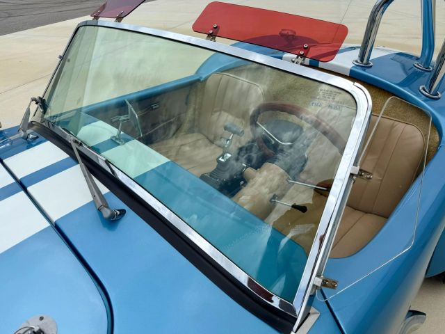 1965 Shelby Cobra Roadster 427 - Image 60