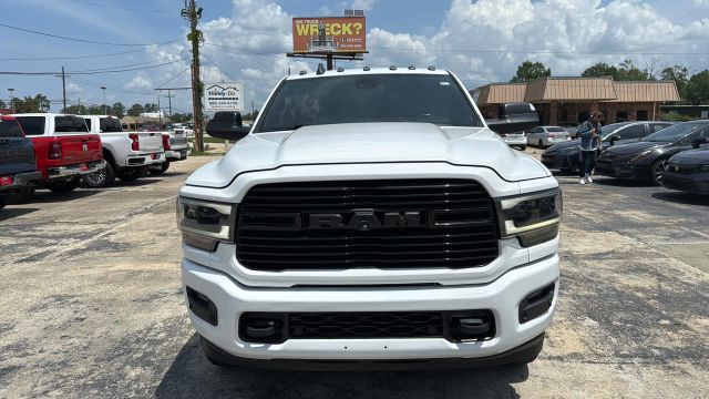 2022 Ram 2500 Crew Cab - Image 8