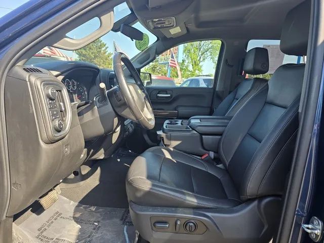 2022 Chevrolet Silverado 1500 Limited Crew Cab - Image 30