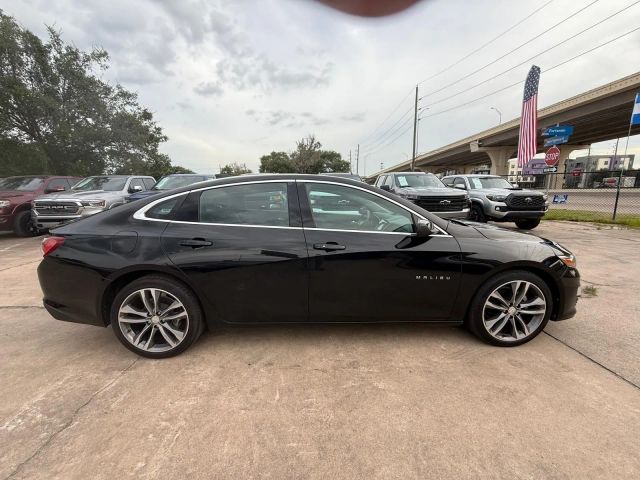 2022 Chevrolet Malibu - Image 12