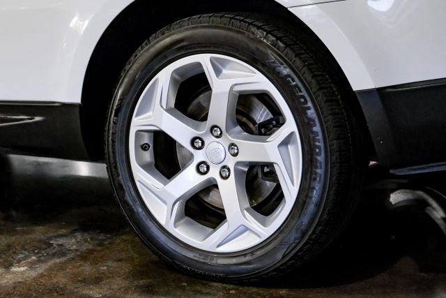 2016 Land Rover Range Rover Sport Se Sport Utility 4d - Image 53