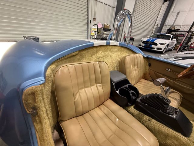 1965 Shelby Cobra Roadster 427 - Image 122
