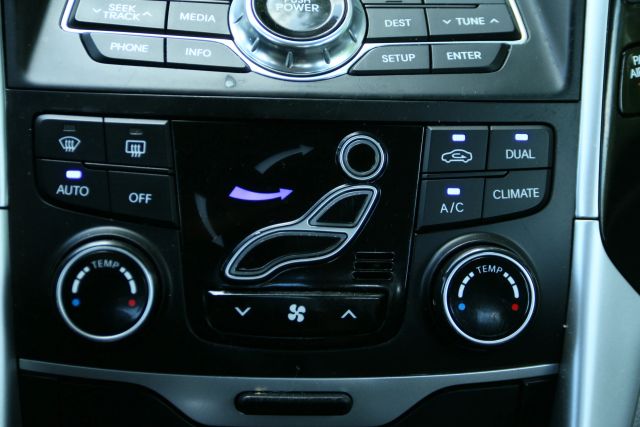 2013 Hyundai Sonata - Image 49